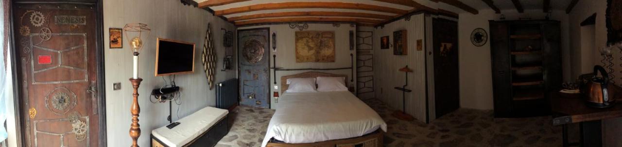 Chambre Steampunk Jules Vernes Bosbonparent Exterior foto
